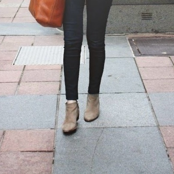 Sam Edelman suede Petty booties - Picture 2 of 12